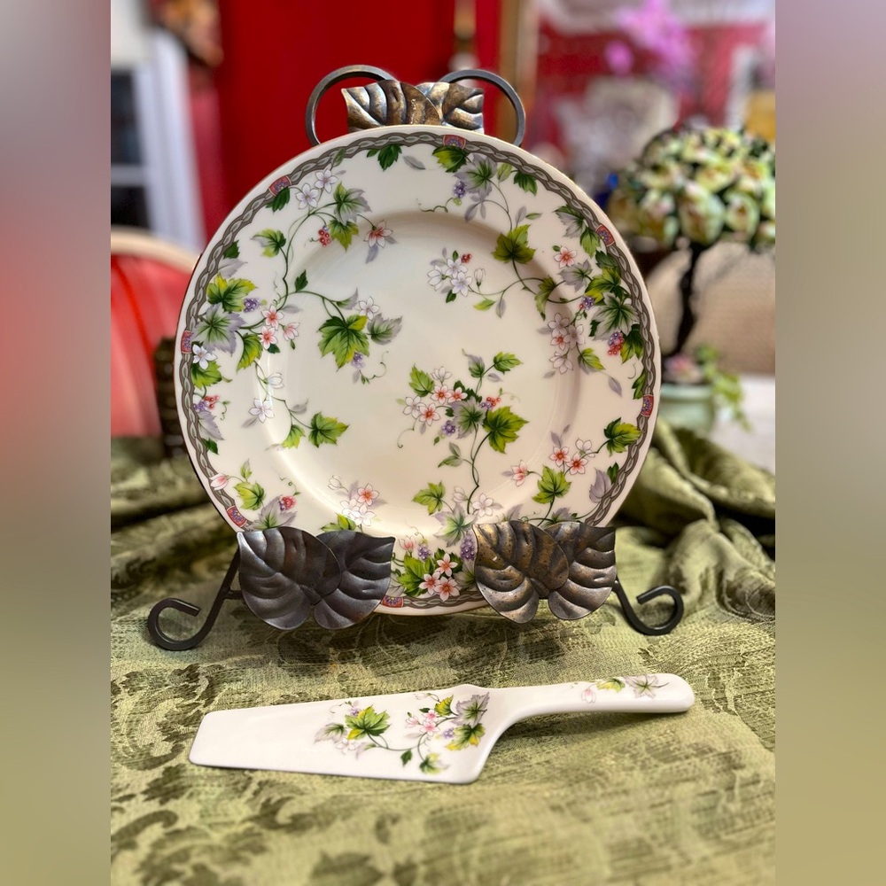 Andrea by Sadek Vintage Colorful Floral Monica Cake Display Plate & Server